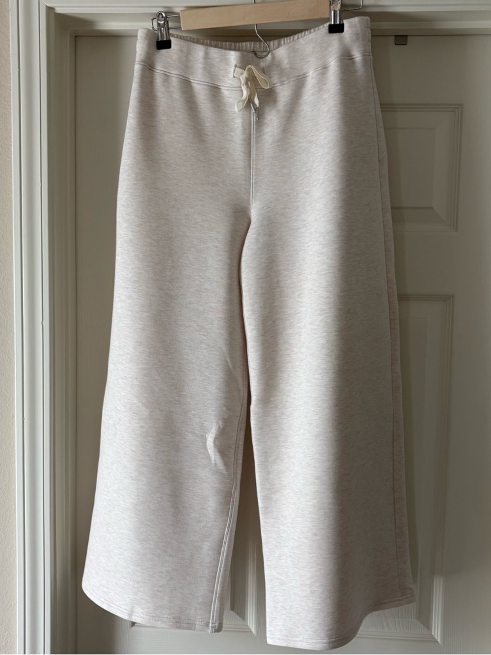 Spanx Air Essentials wide leg crop pants